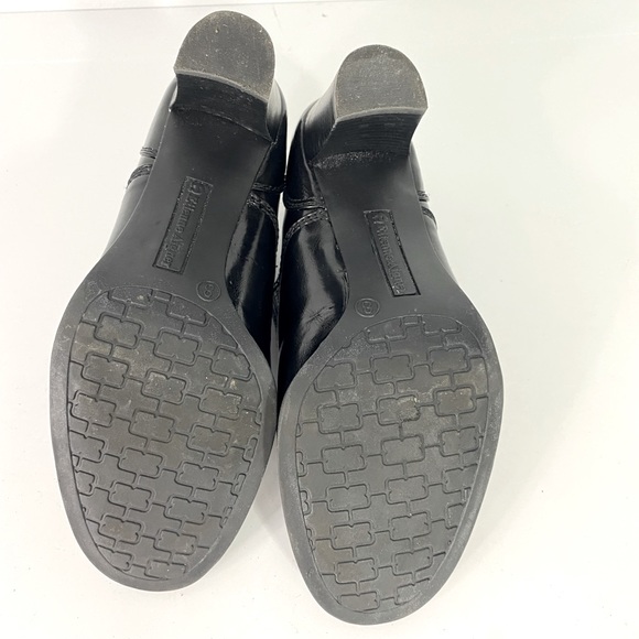 Etienne Aigner Nessie Booties - Picture 4 of 6